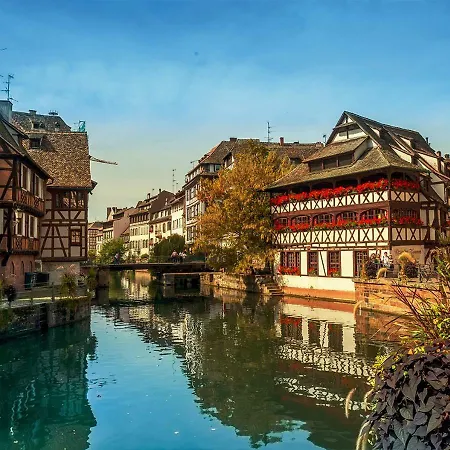 Apartment Grand 3 Pieces Stationnement Gratuit Dans La Rue Strasbourg